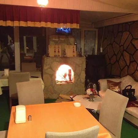 Caria Premium מלון