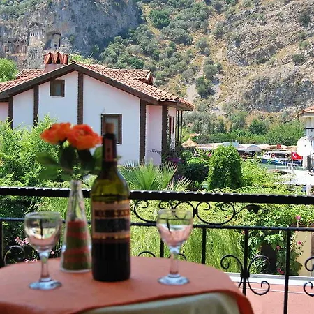 فندق Caria Premium